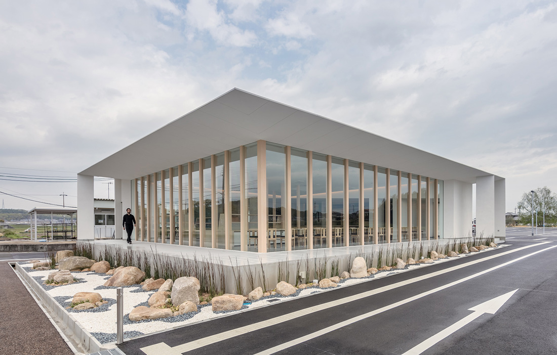 Airy Building Airy building for Udon - Trä magazine